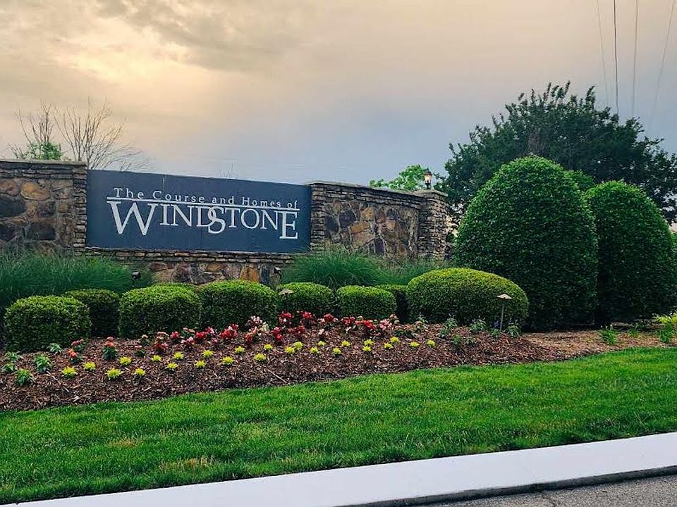 1st image of 1408 Woodway Dr