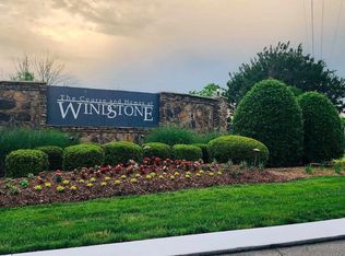 1408 Woodway Dr, Ooltewah, TN 37363
