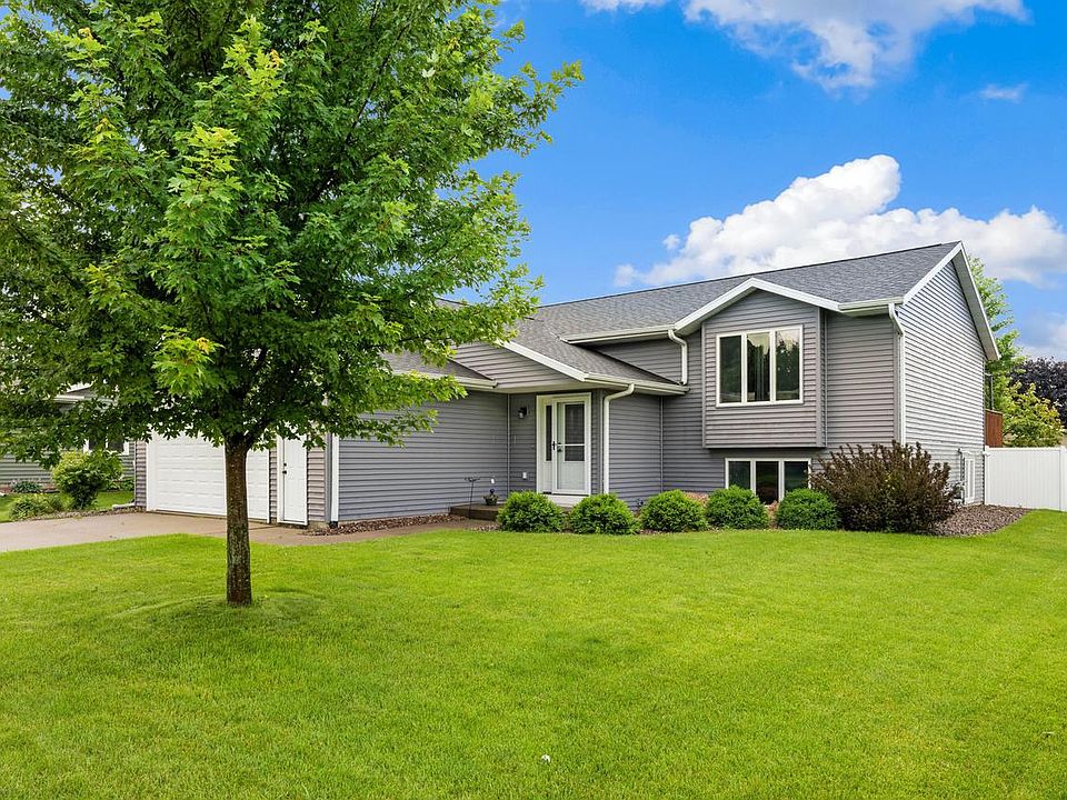1st image of 430 Lee DRIVE