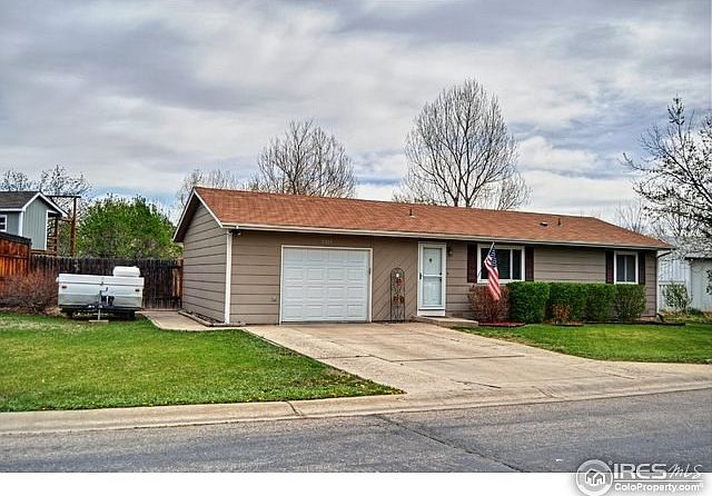 Welcome Home to 3324 Post Rd, Laporte