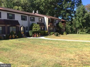 61 Bishops Dr, Aston, PA 19014