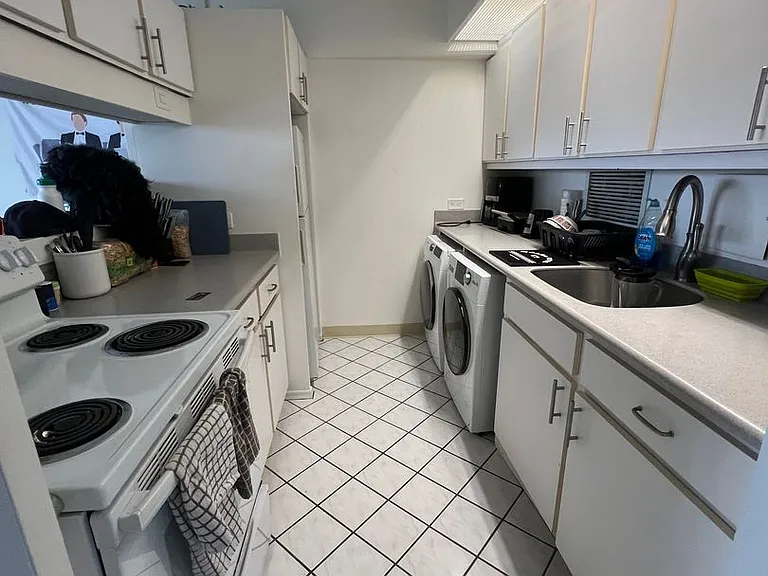 2333 Kapiolani Blvd #810 — Photo 5