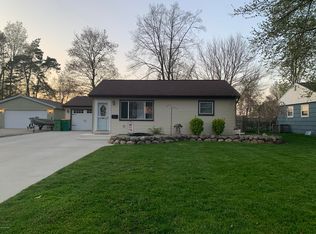 519 Woods Rd, Battle Creek, MI 49015