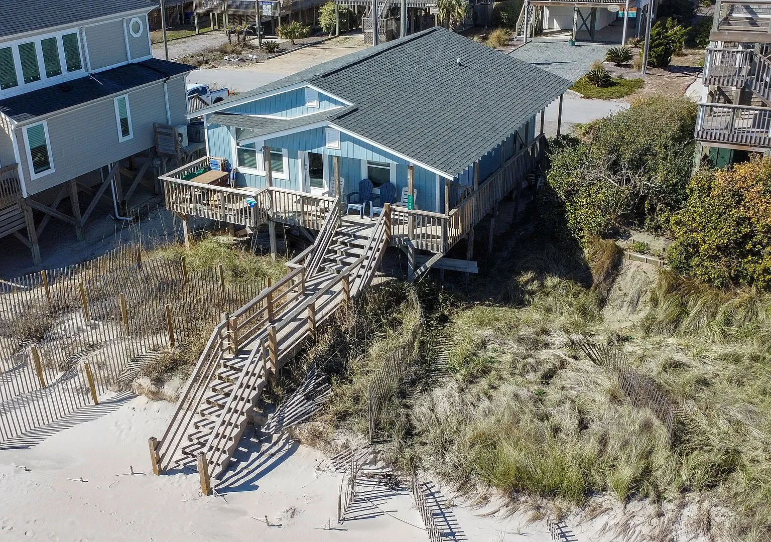 Off Season Oceanfront & Pet Friendly Rental- Mid October 2026- Mid March 2027 - 3 Month Minimum R... — Photo 1
