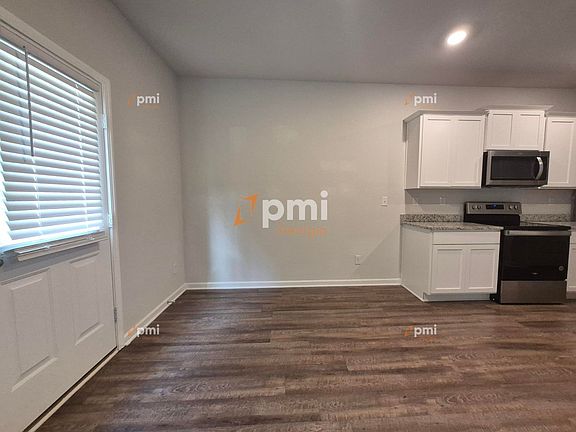 5th image of 3338 Bridgewood Dr