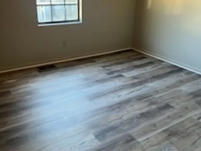Feemster Lake Apartments — Photo 50