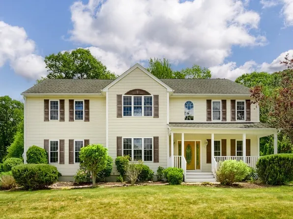 29 Hilltop Farm Rd, Auburn, MA 01501