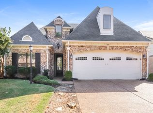300 Garden Springs Dr, Oakland, TN 38060