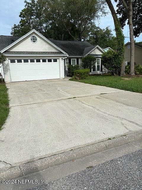 1st image of 560 E SERENADE Circle E