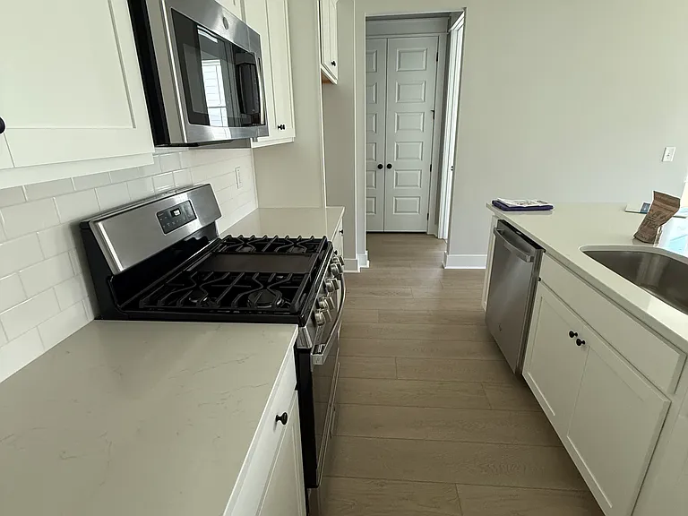 209 Citrus Dr — Photo 8