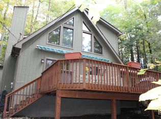 3627 Chestnuthill Dr, Lake Ariel, PA 18436