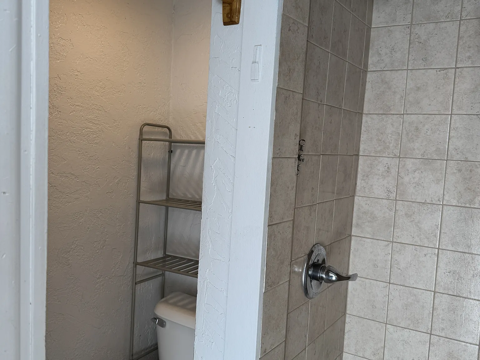 592 Main Street Suite E - 1 — Photo 3