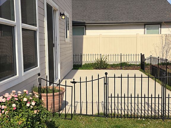 3rd image of 17550 Mason Ridge Way