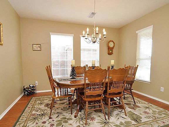 4th image of 21414 Grand Hollow Ln