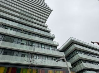 3900 Confederation Pkwy #2505, Mississauga, ON L5B 0M3