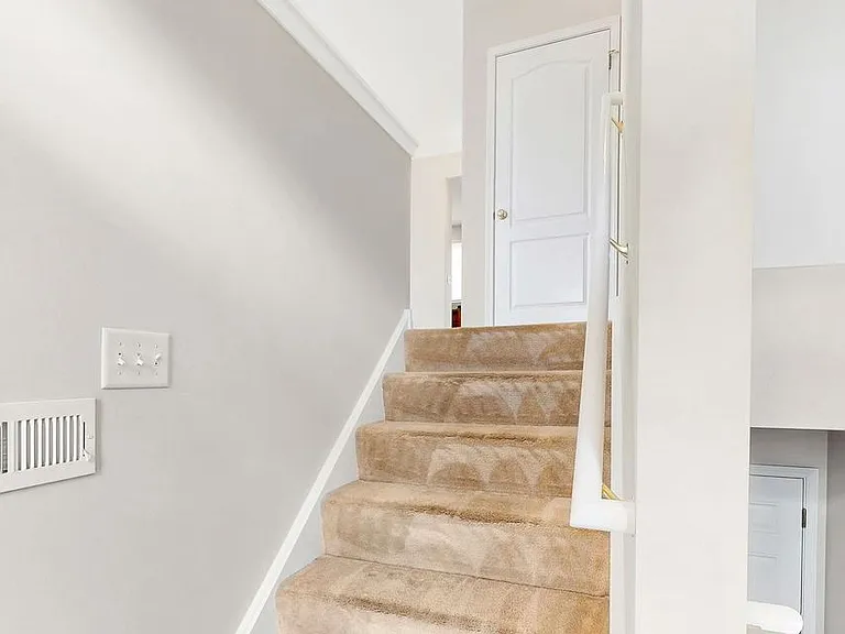 1600 Station Park Dr — Photo 9