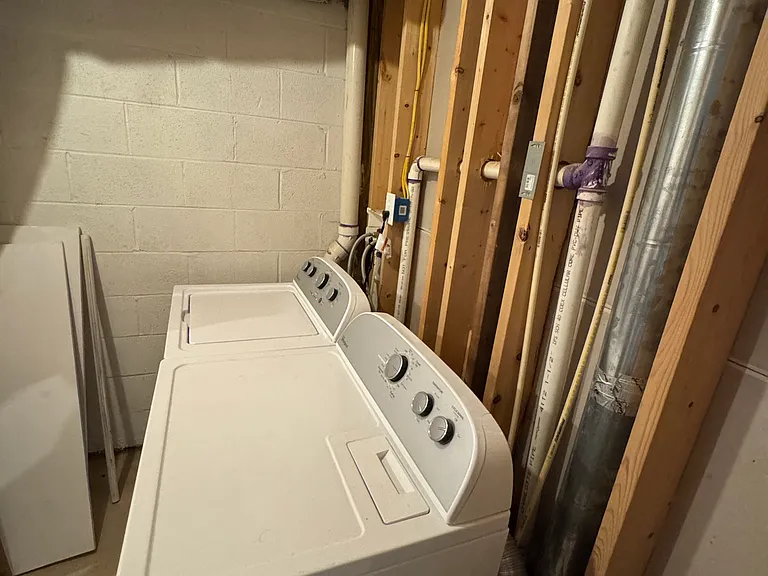 1312 Idlewood Ave #BASEMENT — Photo 5