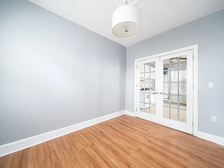 418 Liberty Ave #1S — Photo 6