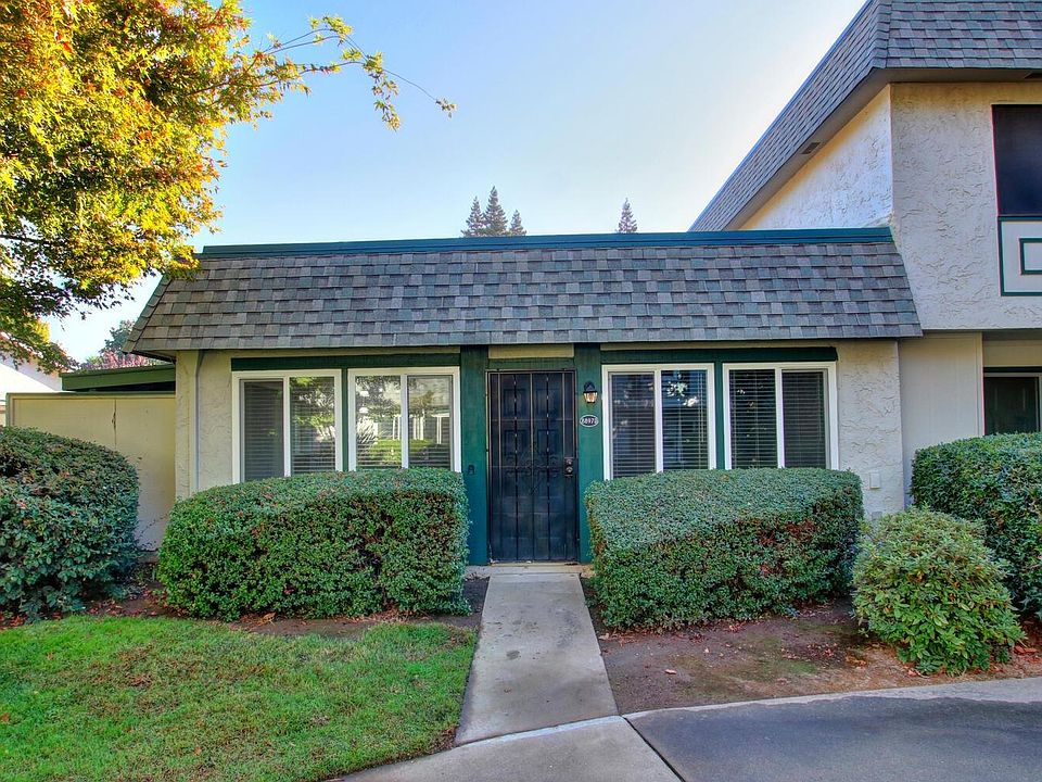 1st image of 8897 Salmon Falls Dr APT D
