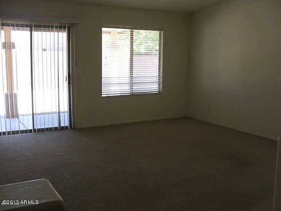 3rd image of 10528 W Pomo St