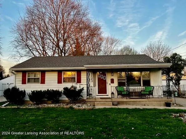 1123 Seymour St, Grand Ledge, MI 48837