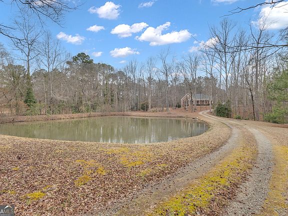 4th image of 155 Rising Star Rd