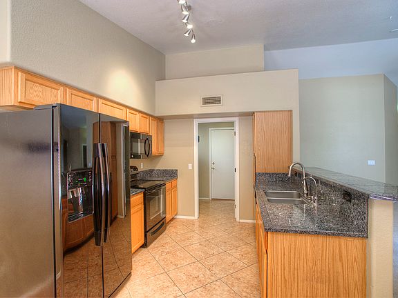 5th image of 15304 N 88th Ln