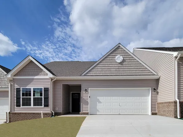 6660 Little Walk Rd, Roanoke, VA 24019