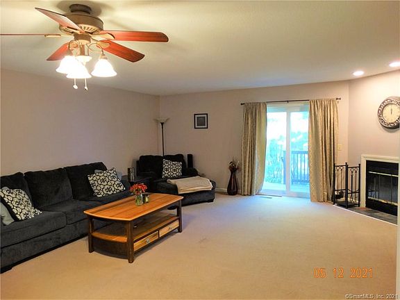 2nd image of 74 Candlewood Dr #74