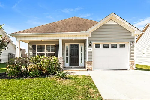 2333 Cason Trl Photo 1