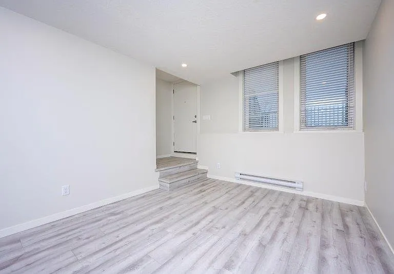 20569 Seton Way SE — Photo 7