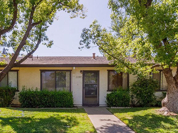 2nd image of 1109 Jonas Ave