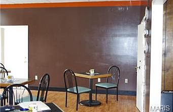 3rd image of 16 S Court St