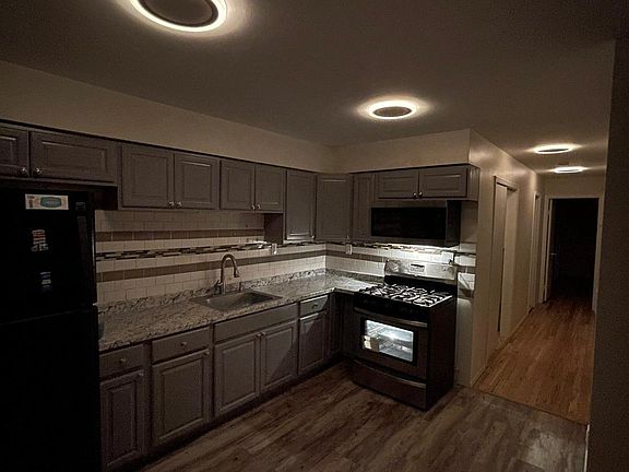4th image of 101 Clendenny Ave