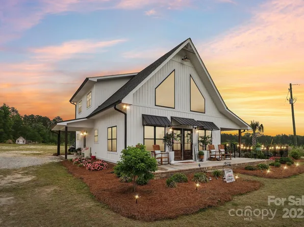 19966 Angelus Rd, Jefferson, SC 29718