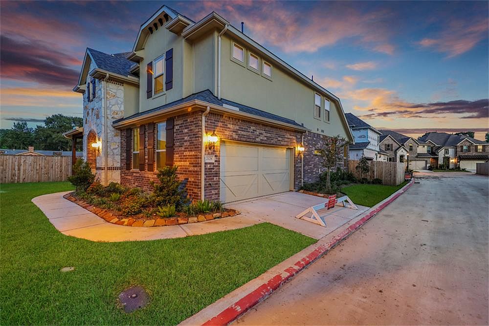 2128 Rosenthal Ln, Houston, TX 77080