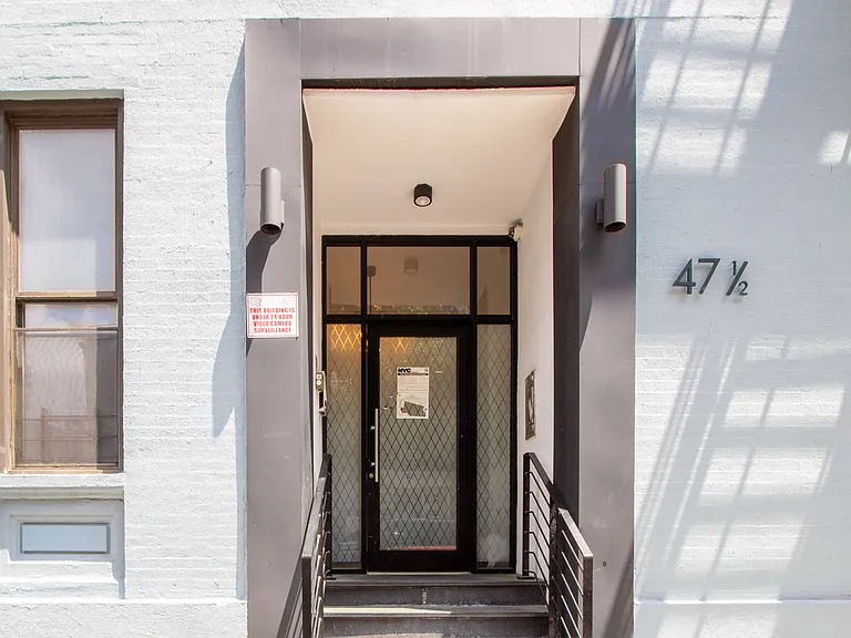 47 E 7th St #B4 — Photo 8