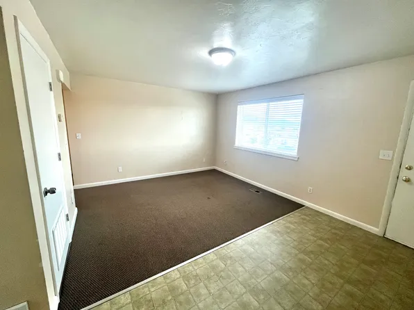 2173 S State St APT 5, Provo, UT 84606