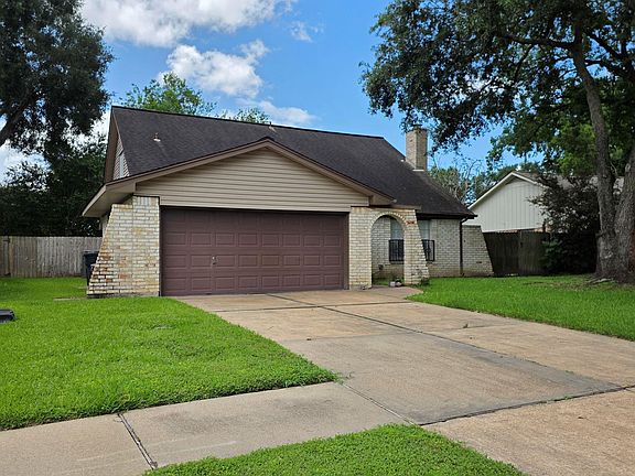 2nd image of 13719 Larkway Dr