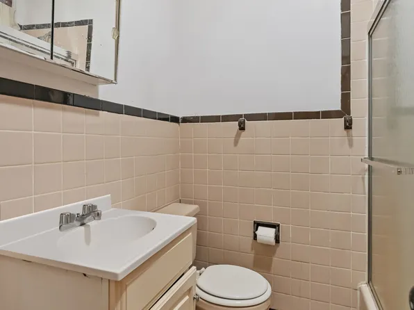 245 Prospect Place image 7 of 23