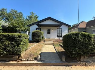 715 W Monterey St, Denison, TX 75020