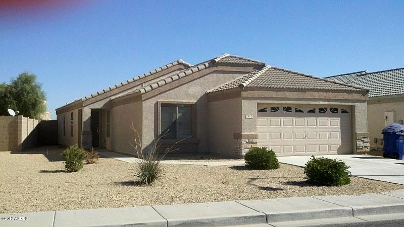 1st image of 15115 N Luna St