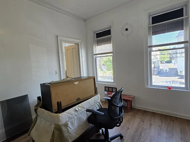 23 Sherman Pl #2 — Photo 14