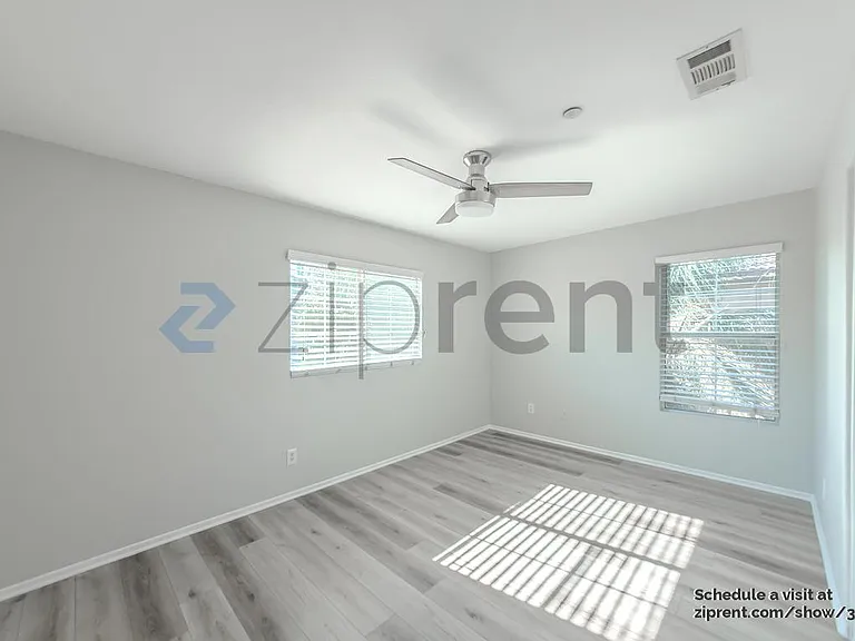 11113 Sassafras Ct — Photo 26