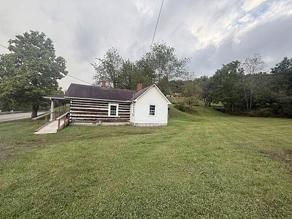 3rd image of 556 Glenview Rd