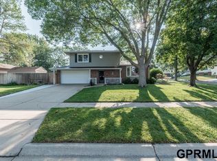 600 Sunny Slope Rd, Lincoln, NE 68505