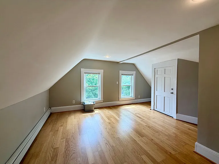 30 Francesca Ave — Photo 14