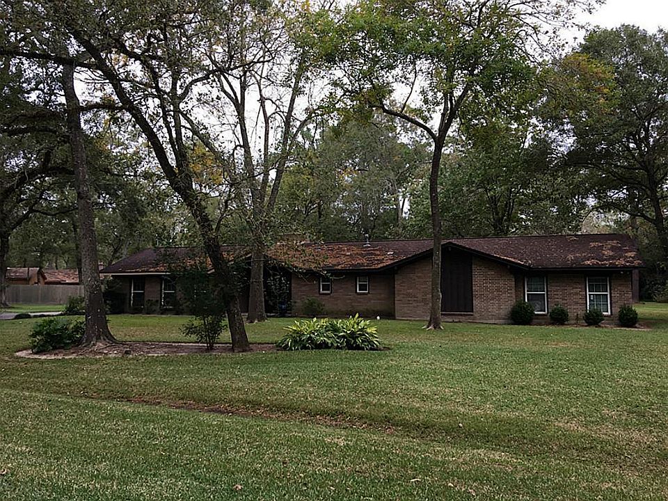 1st image of 1207 Rosewood Dr #0