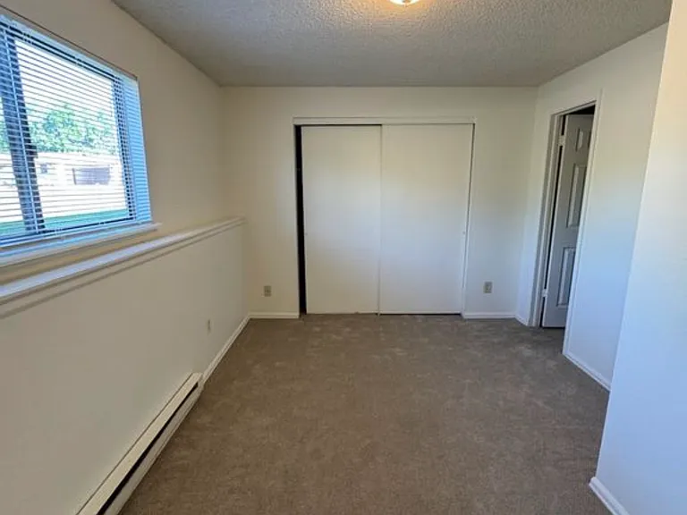 138 Juniper Pl #B — Photo 10