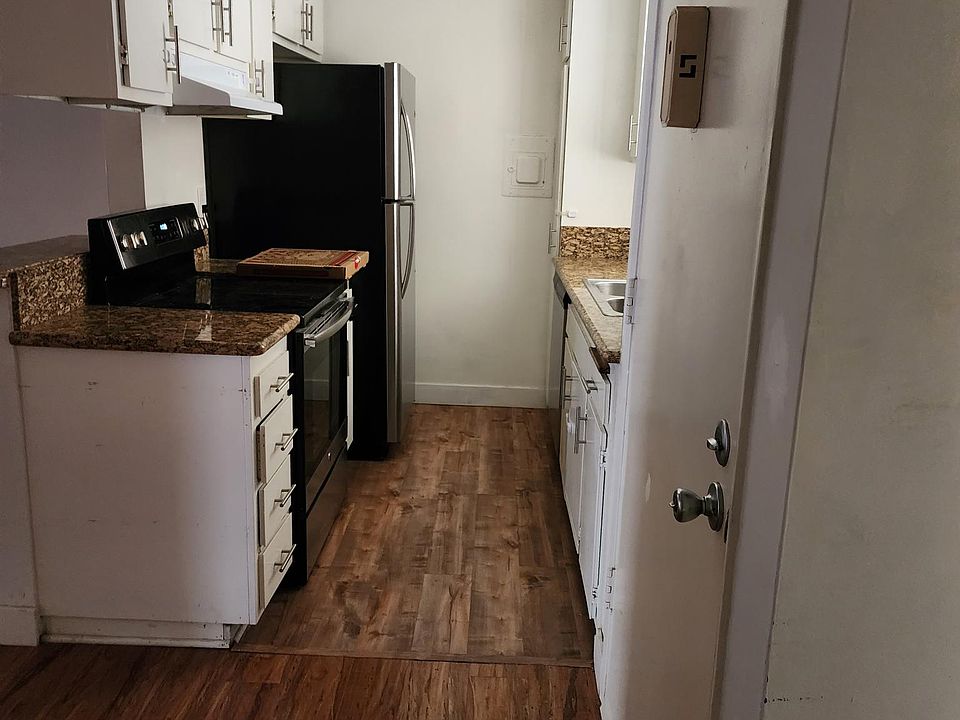 1st image of 3840 Inglewood Blvd APT 3